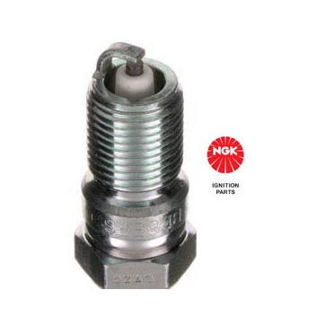SPARK PLUG - BP6EFS