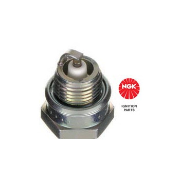 SPARK PLUG - BPM7A